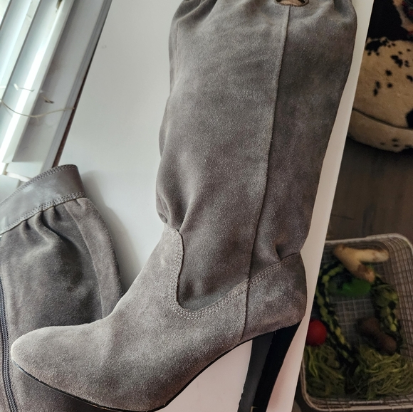 Michael Kors Grey Leather Boots - Picture 6 of 8